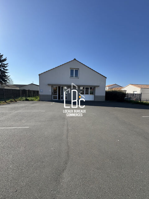 La Chevroli&egrave;re - LOCAL PROFESSIONNEL 95 m&sup2; am&eacute;nag&eacute;s &agrave; vend 278720 44118 La chevroli�re