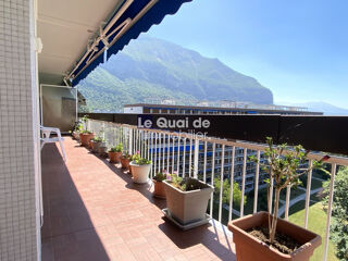  Appartement  vendre 5 pices 102 m