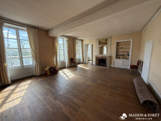  Maison � vendre 8 pi�ces 310 m�