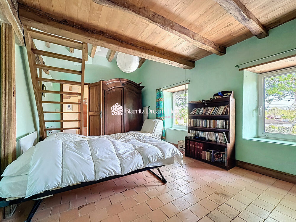 � vendre  Maison Ascain (64310)