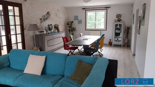  Maison  vendre 8 pices 327 m