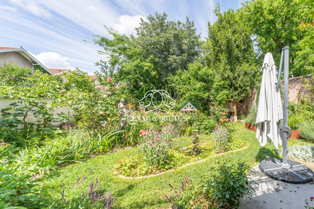 à vendre  Maison Lyon 8