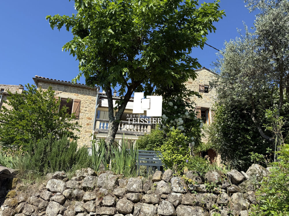Maison de charme avec vue dominante & piscine