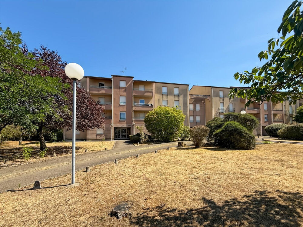 Vente Appartement Studio Metz Devant-lès-Ponts 19,35 m², avec balcon et place de Metz