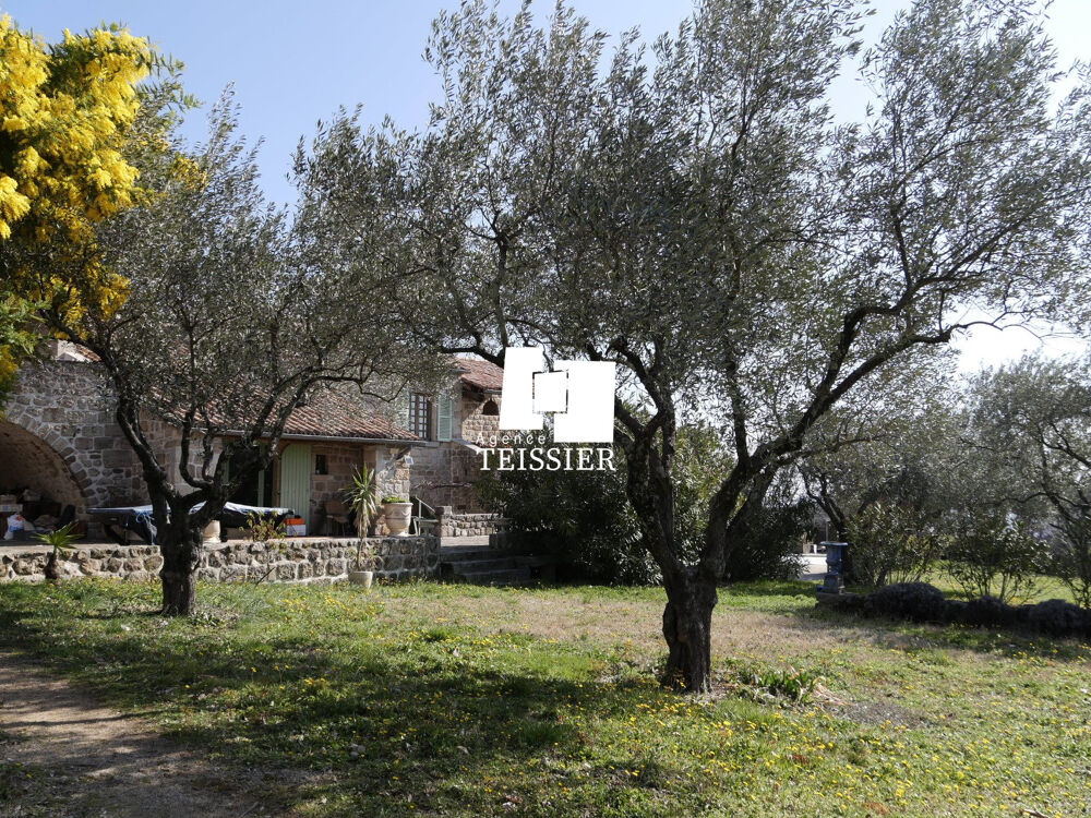 Vente Maison Sud Est France : 07140 les Vans, Mas Provençal sur 4700 m² de Payzac