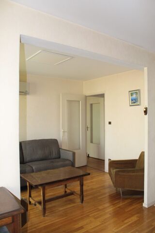  Appartement � vendre 4 pi�ces 86 m�