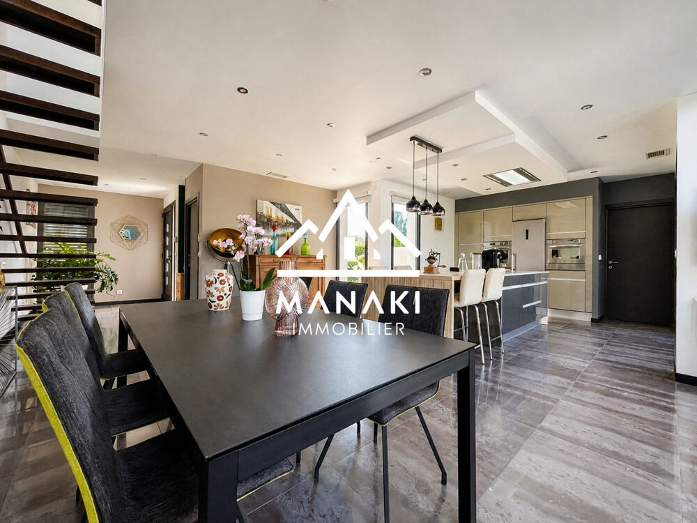 MAGNIFIQUE VILLA D'ARCHITECTE - SECTEUR PARC DUCUP