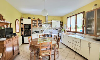  Maison à vendre 9 pièces 285 m²