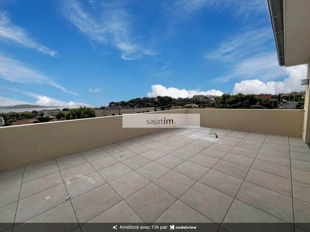 Superbe T4/5 DERNIER ETAGE TERRASSE VUE MER