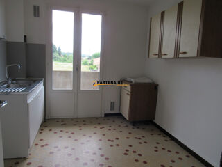  Appartement à louer 3 pièces 54 m²