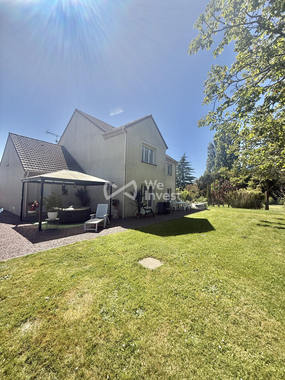 BELLE MAISON A QUINCY VOISINS