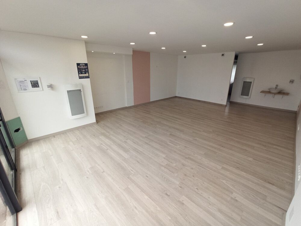  Loc Local Commercial 61m² - Retail au Nord Limoges 