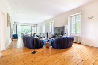 Vente Maison Aux portes de Bordeaux – Demeure bourgeoise et vignoble de 11, Yvrac