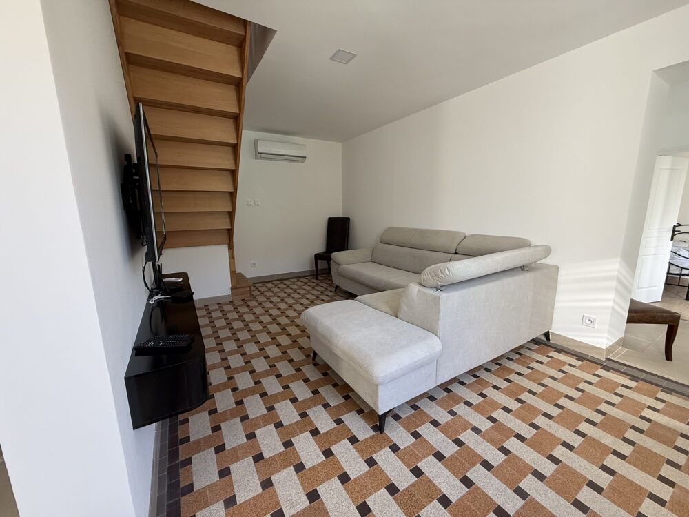 Location Maison Maison ancienne meublée rénovée – Bréhémont (37130) Bréhémont
