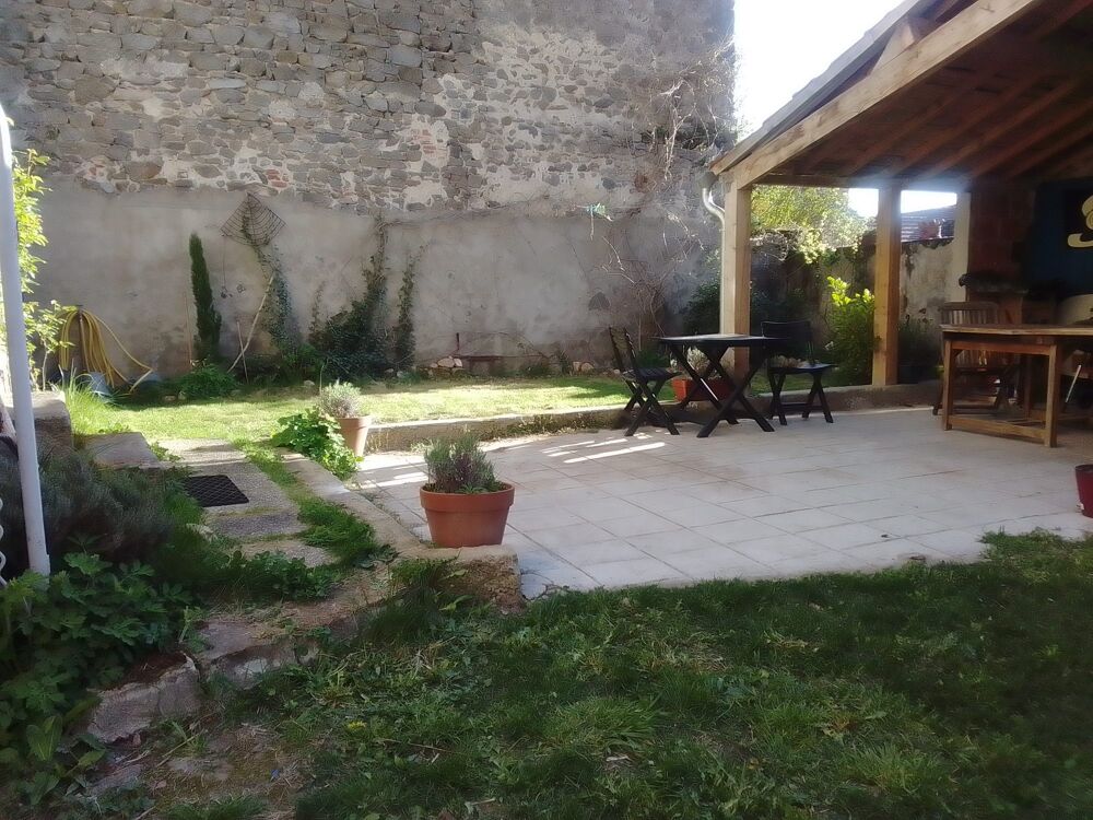 Vente Maison Maison de village 142 m² au coeur de Chantelle Chantelle