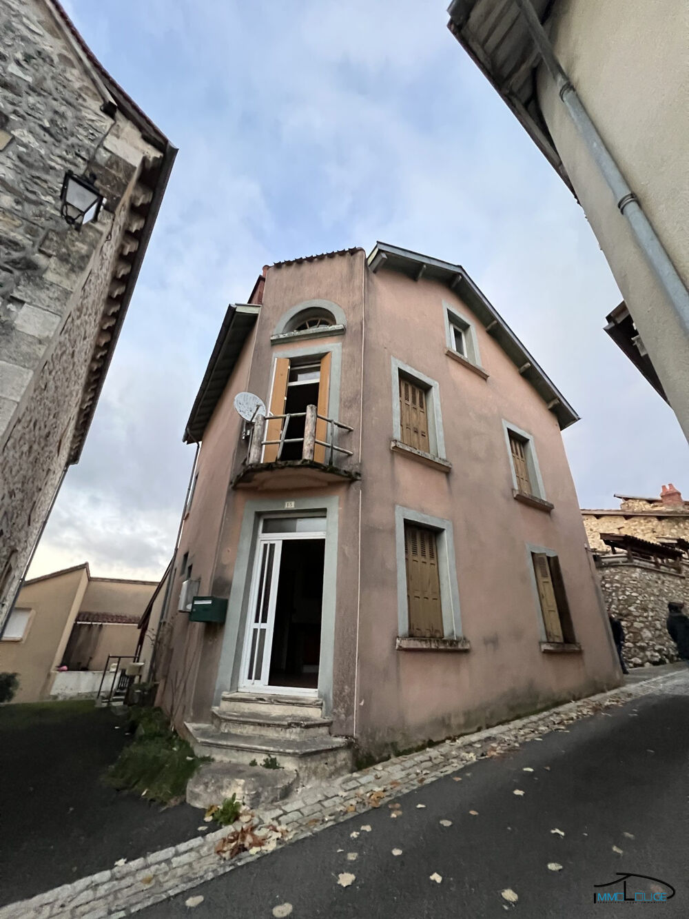 Maison de Village de Caractère à rénover