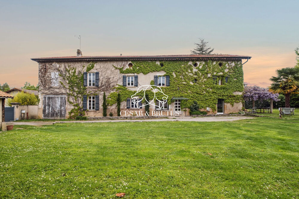 Maison 7 pièces 265 m² · à Eyzin-Pinet · 265 m² · 435 000 €