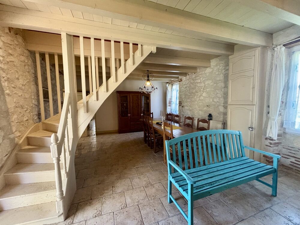 Vente Maison Charmant ensemble immobilier en pierre avec piscines Saint-vite