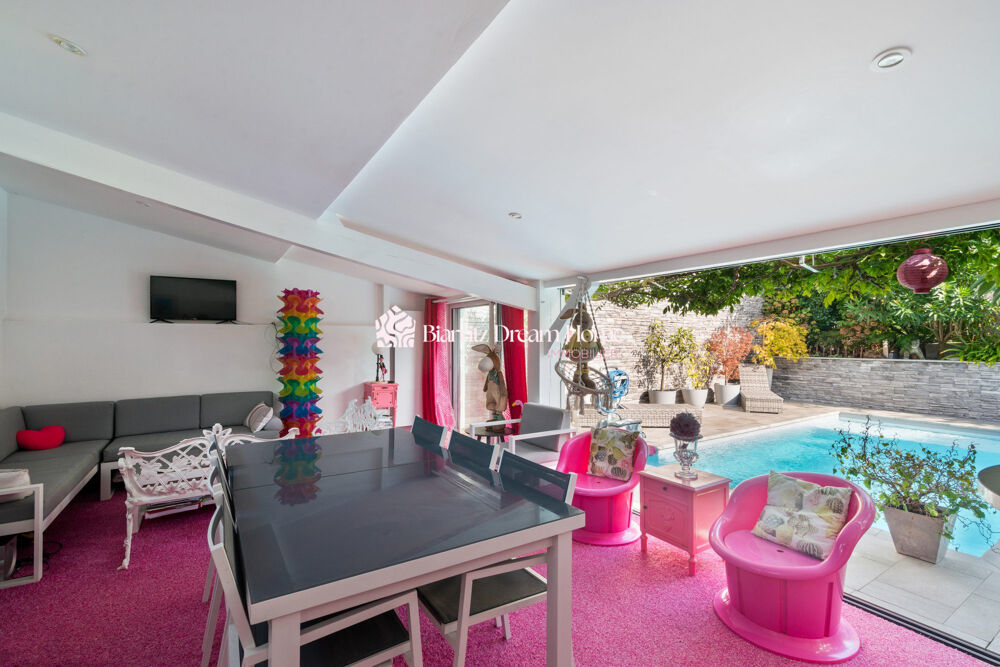 Vente Maison Maison familiale de caractère avec jardin paysagé, piscine et Biarritz