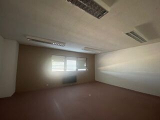   Local commercial de 4250 m² à USSEL Ussel