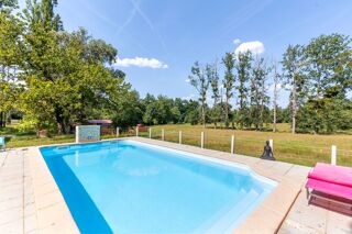  Maison à vendre 10 pièces 270 m²