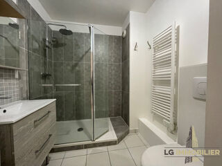  Appartement à louer 2 pièces 53 m²