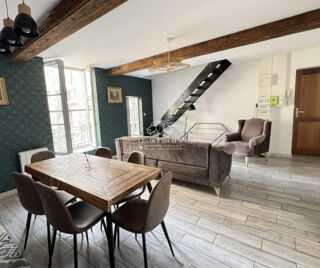  Appartement à louer 4 pièces 77 m²