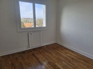  Appartement � louer 4 pi�ces 80 m�