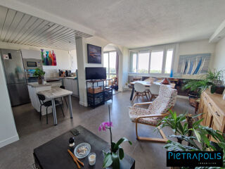 Appartement 4 pièces 74 m² · à Bron · 74 m² · 210 000 €