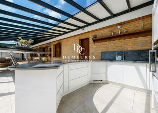  Maison à vendre 7 pièces 228 m²