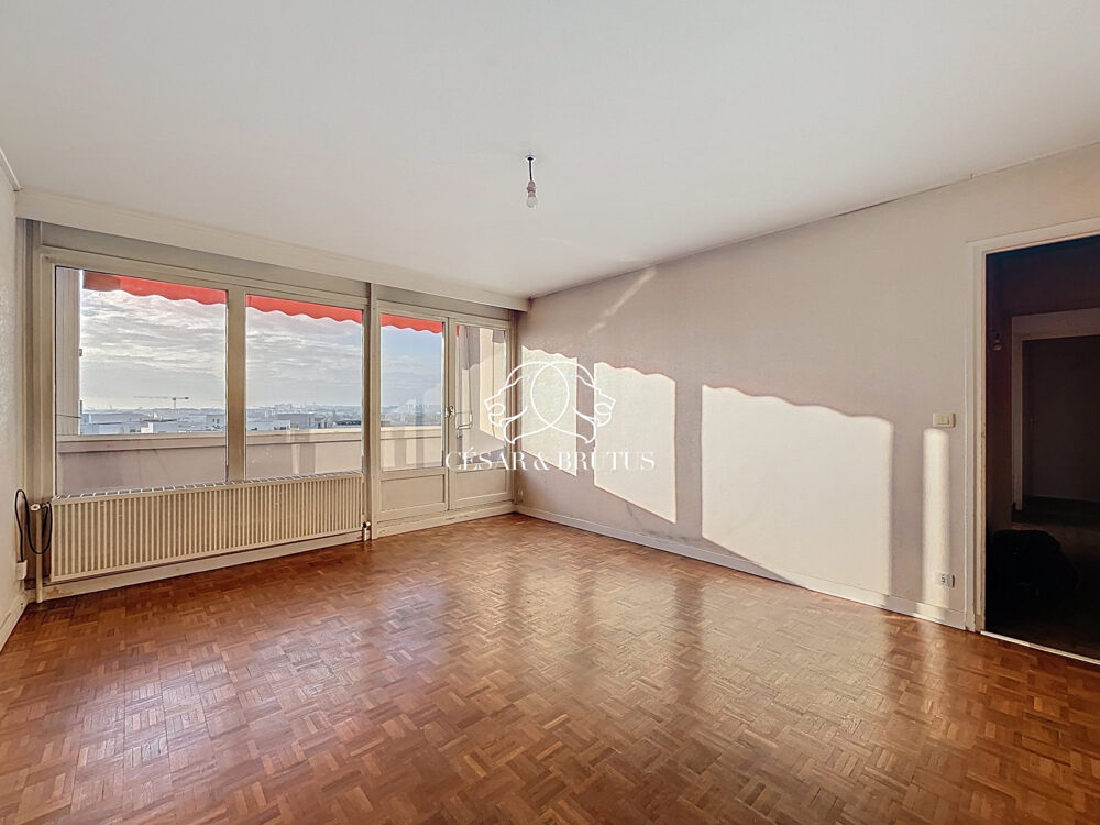 GRAND T2 AU DERNIER ETAGE AVEC BALCON, CAVE ET GARAGE