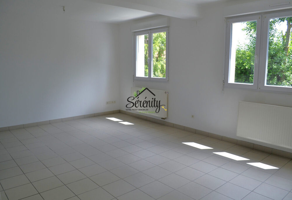 MAISON D'HABITATION AVEC STUDIO