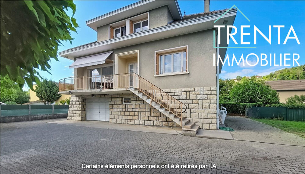 Vente Maison Maison de Caractère 163 m² 4 chambres avec piscine et terrain La tour-du-pin