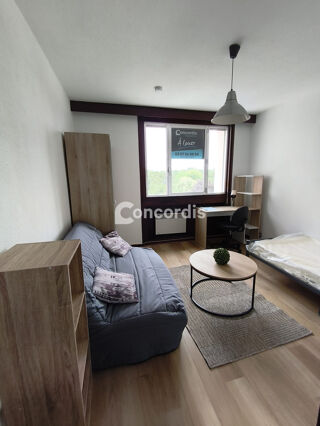  Appartement à louer 1 pièce 18 m²