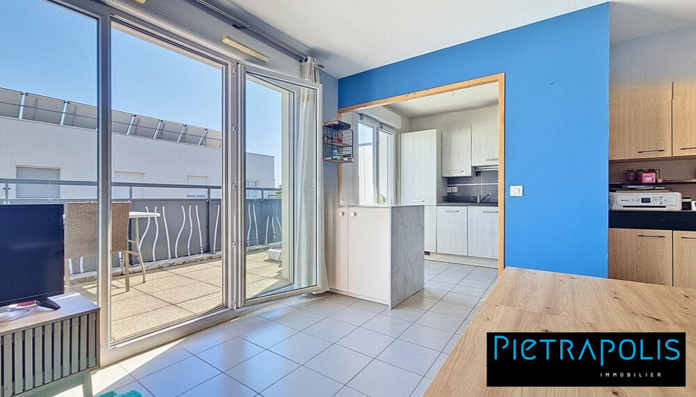 Vente Appartement CLIMATISABLE - Dernière étage - T3 60 m² avec terrasse - Box Vaulx-en-velin