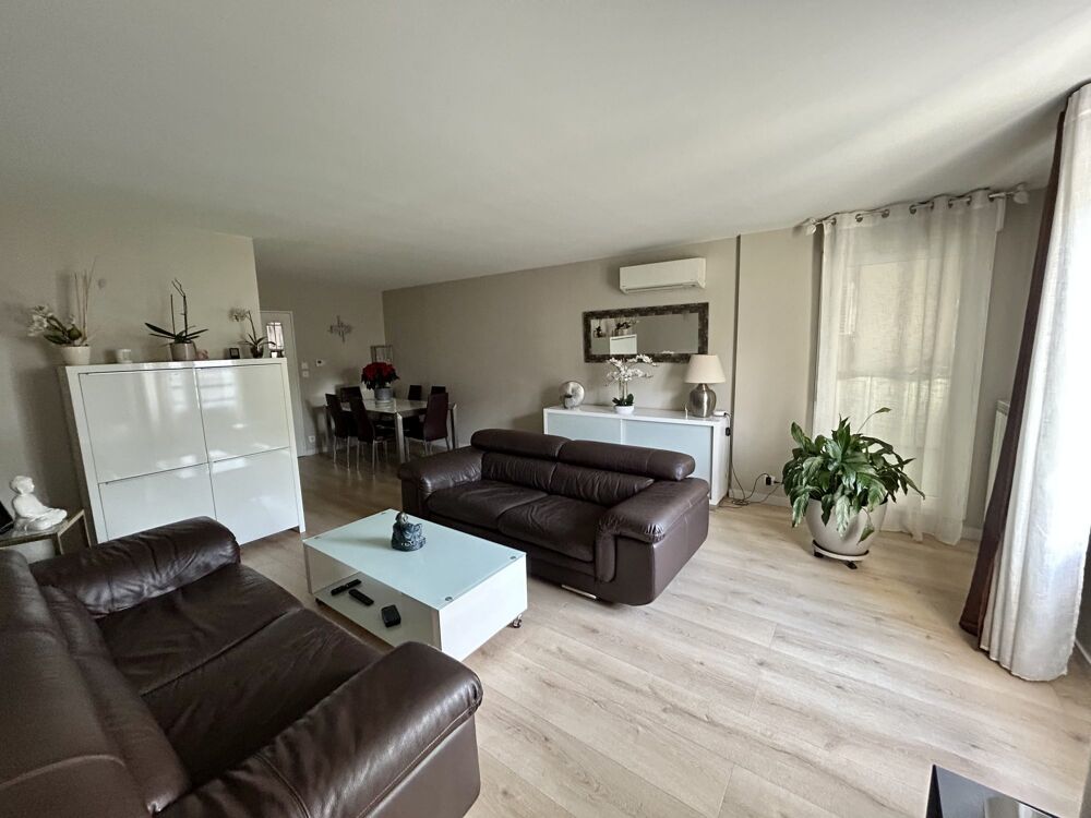 BIEN RARE À VILLEURBANNE  T4 TRAVERSANT AVEC TERRASSE DE +50