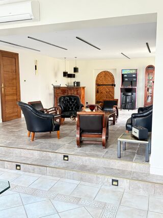  Maison à vendre 9 pièces 286 m²