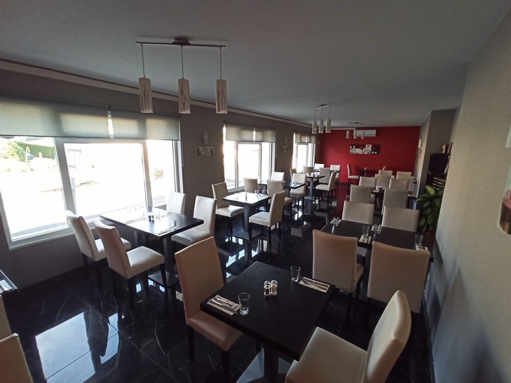   Vente MURS Restau + Appart. Proche LIMOGES 