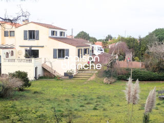  Maison à vendre 9 pièces 200 m²