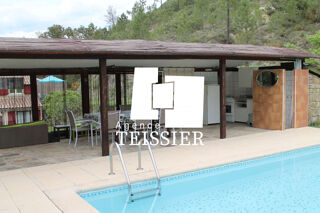  Maison � vendre 11 pi�ces 221 m�