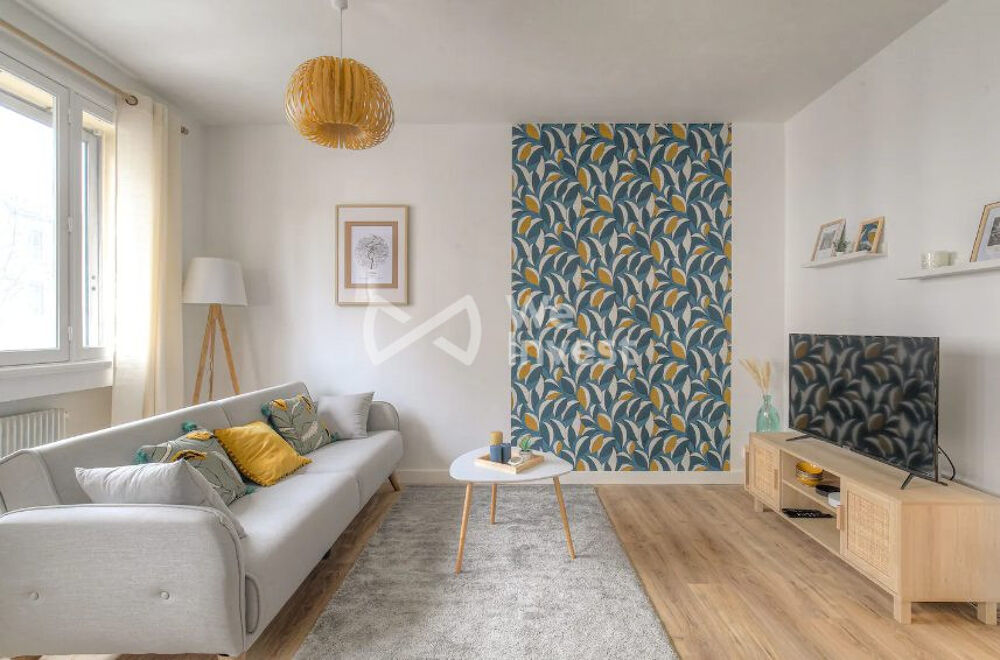 Location Appartement 69100 VILLEURBANNE TOTEM APPARTEMENT T2 MEUBLE 40m2 Villeurbanne