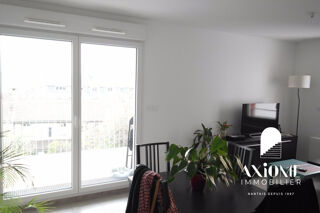  Appartement à louer 3 pièces 53 m²