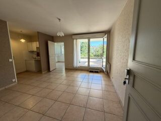 Appartement 2 pièces 32 m² · à Seyssinet-Pariset · 32 m² · 119 000 €