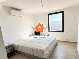  Appartement à louer 3 pièces 140 m²