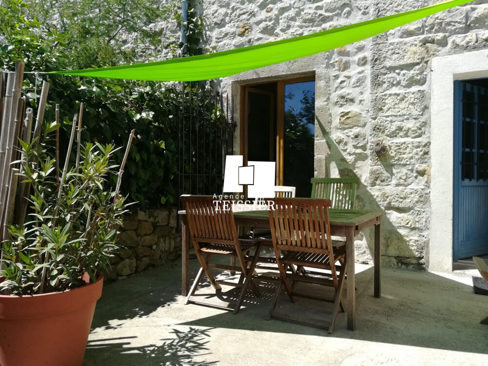 Vente Maison Sud Ardèche : 07460 Casteljau Maison de hameau avec jardin. Berrias-et-casteljau