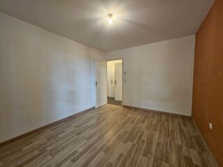  Appartement à louer 3 pièces 60 m²