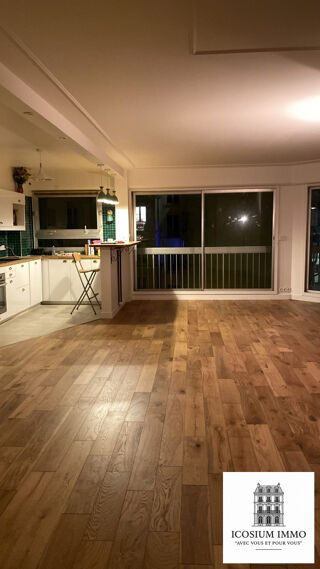  Appartement � louer 5 pi�ces 101 m� Paris