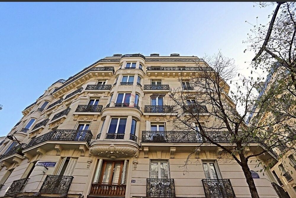 � vendre  Appartement Paris 18