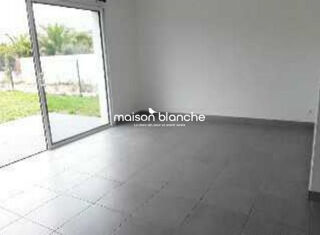  Maison à louer 4 pièces 79 m²