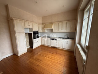  Maison � vendre 9 pi�ces 241 m�